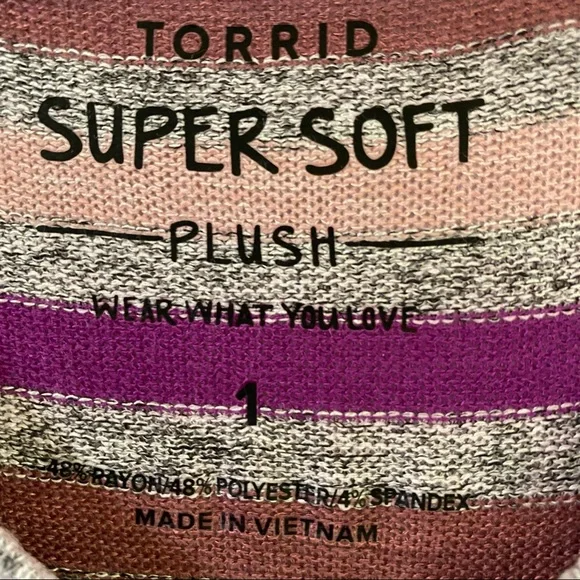 NWOT TORRID Stripe Supersoft Plush Tee - Picture 7 of 13